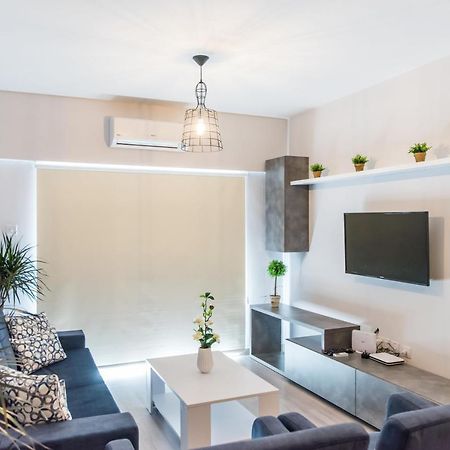 Paradise Promenade Apartment, 2Min Distance From Larnaca Marina Экстерьер фото