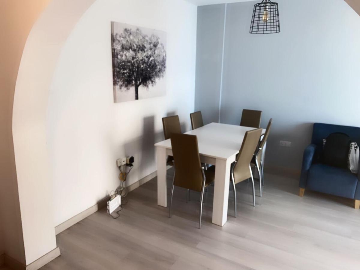 Paradise Promenade Apartment, 2Min Distance From Larnaca Marina Экстерьер фото